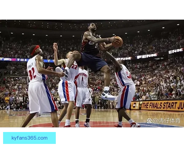 詹姆斯评生涯前三高光时刻：世纪封盖居首 扣翻特里与07年东决上榜