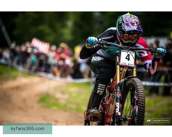 美洲三国激战世界杯精彩瞬间与赛场风云解析